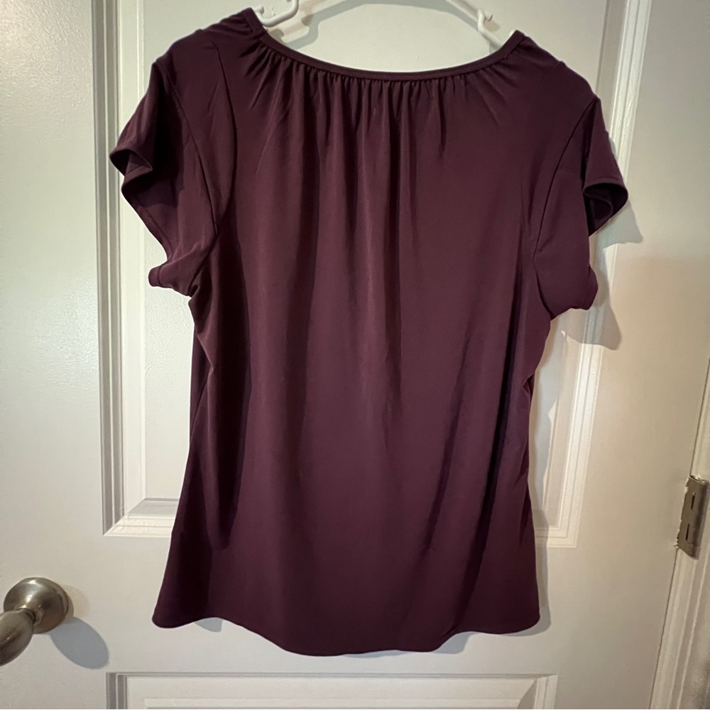 Professional blouse - Picture 2 of 3